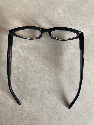 Schwarze Lesebrille "Cat Eye" Gestell +3 mit Brillenetui - Brentoni - Bild 8 von 8