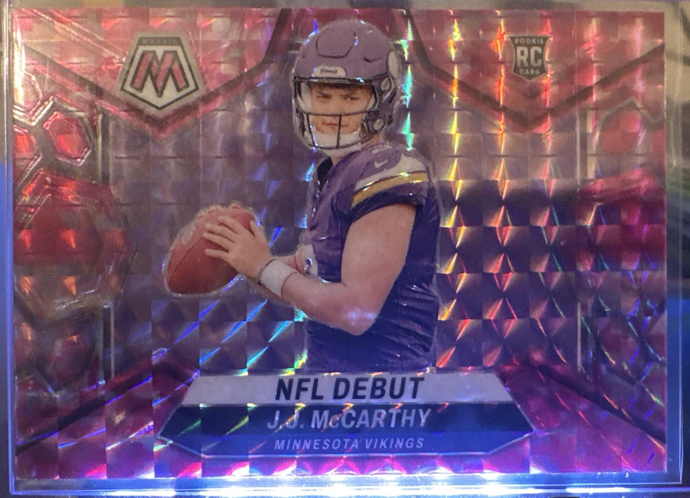 2024 Mosaic JJ McCarthy RC Camo Pink Prizm NFL Debut #275 Vikings 💥