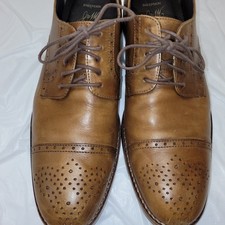 Johnston Murphy Tan Cap Brown Toe 10 M leather ,Sheepskin Made In Brazil 