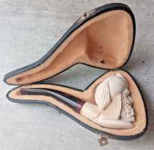 Pipe en écume de mer avec son boitier ... tête de turc