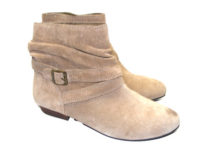 Gianni Bini Brown Booties Ankle Pull On Boots Women Size 9.5 Leather Uppers