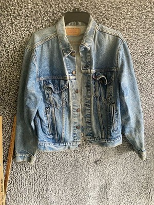 Levi's