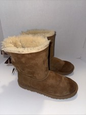 Big Kids UGG Bailey Bow II Boot - Chestnut Suede, Size 5 US 1017394K