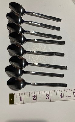 Oneida 18/10 Edelstahl Teelöffel - Modernes Linienmuster - 8er Set glänzend 