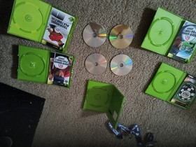Microsoft Xbox Original Console w/ Box, 2 Controllers & Cables & 5 Games!