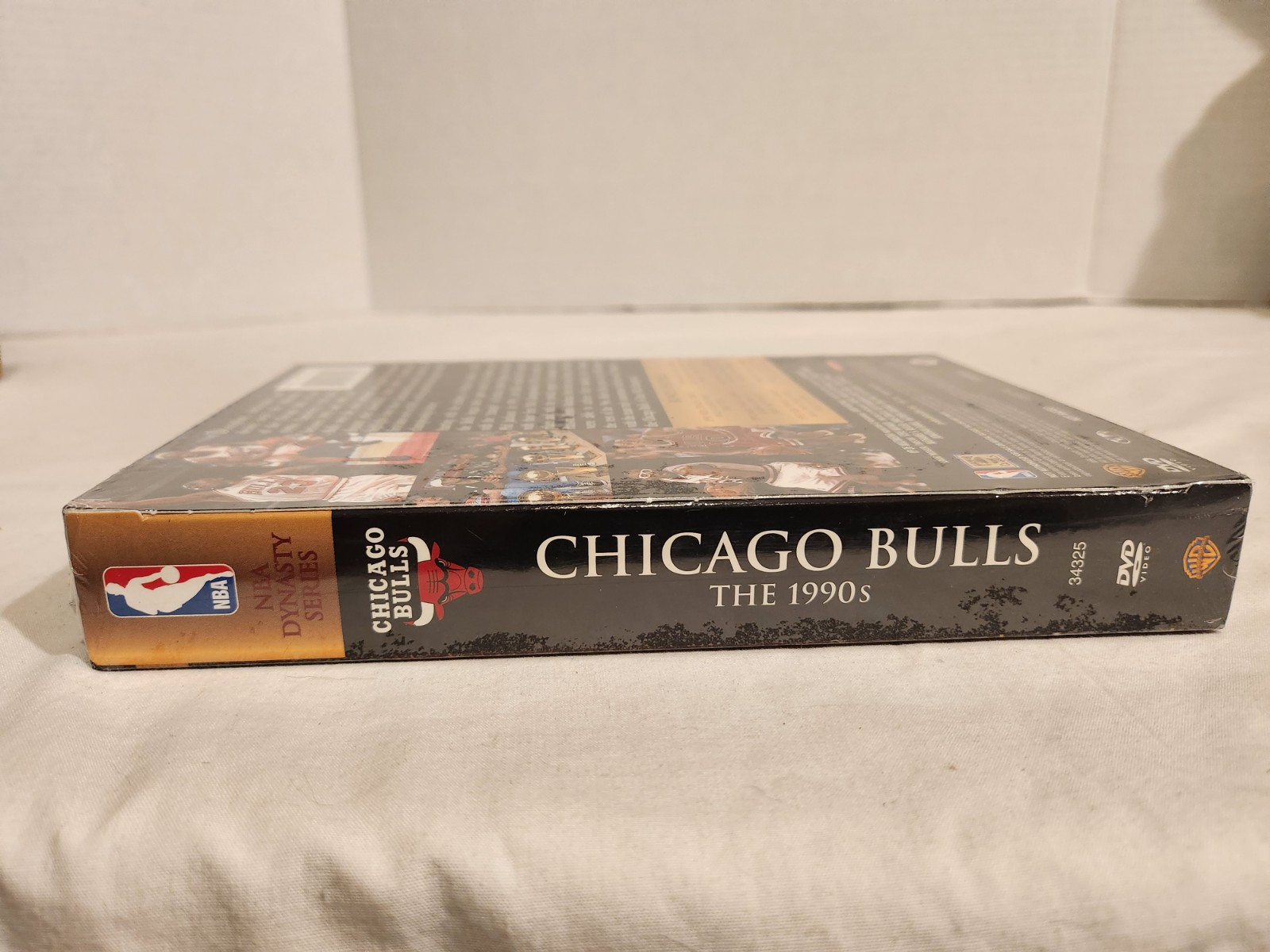 Amazon.com: NBA Dynasty Series: Chicago Bulls - The 1990s Amazon.com: NBA Dynasty Series: Chicago Bulls - The 1990s