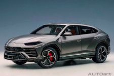 79164 AUTOart 1:18 Lamborghini Urus (Metallic Gray)