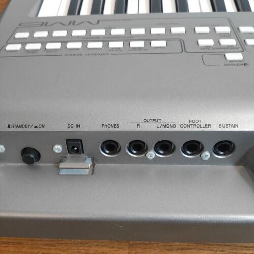 Sintetizzatore tastiera YAMAHA MM6 - Foto 8 di 15