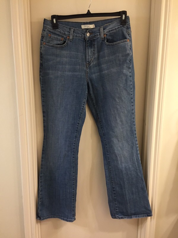 Levi's 515 Women's Boot Cut Jeans Size 10 Medium EUC