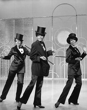 Diana Ross and the Supremes 10" x 8" Photograph no 34