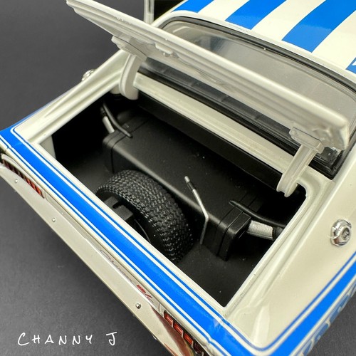 1971 Bathurst R/T E38 Charger Leo Geoghegan - Peter Brown Trax 1:24 - Picture 8 of 13