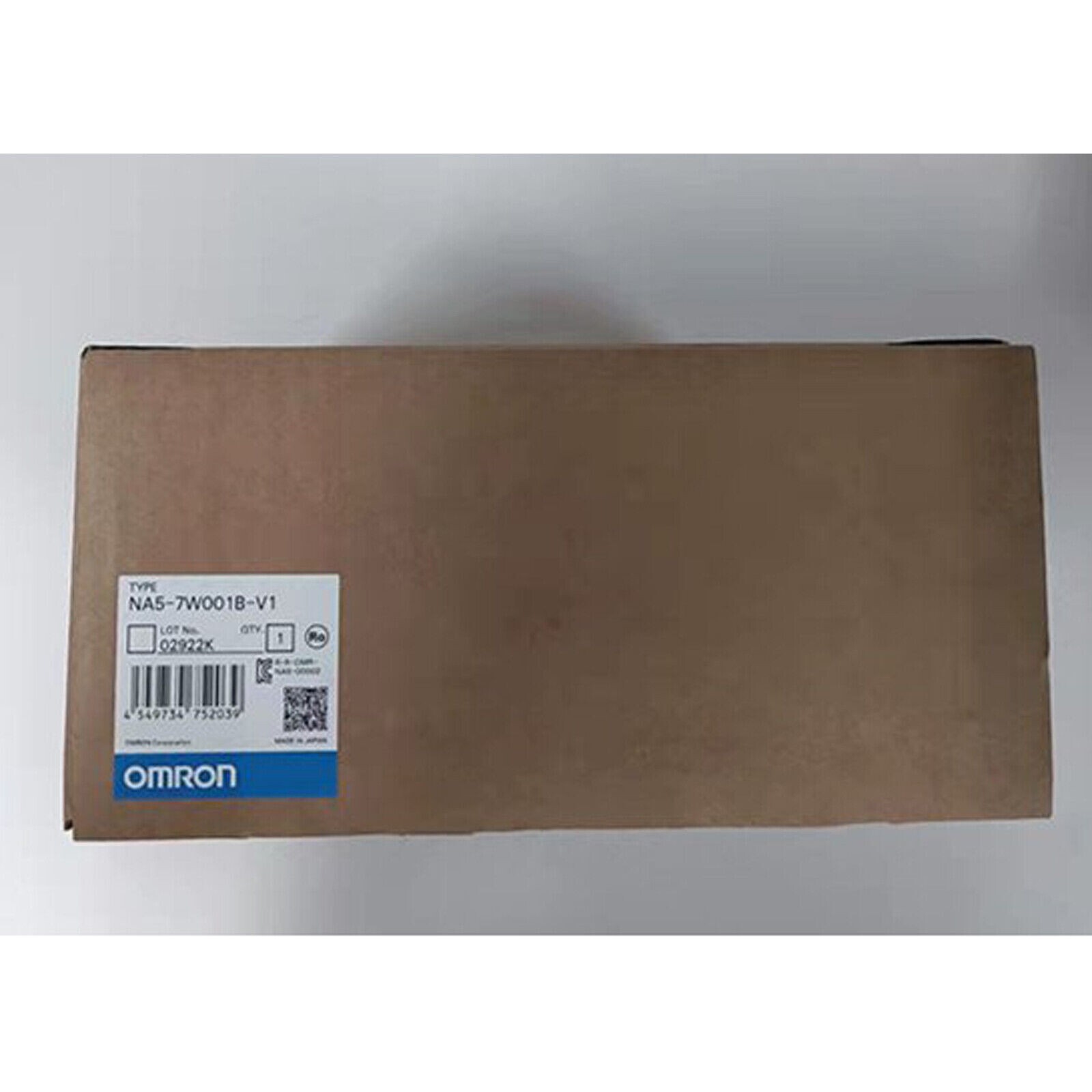 1PC New Omron NA5-7W001B-V1 Touch Screen In Box Expedited Shipping