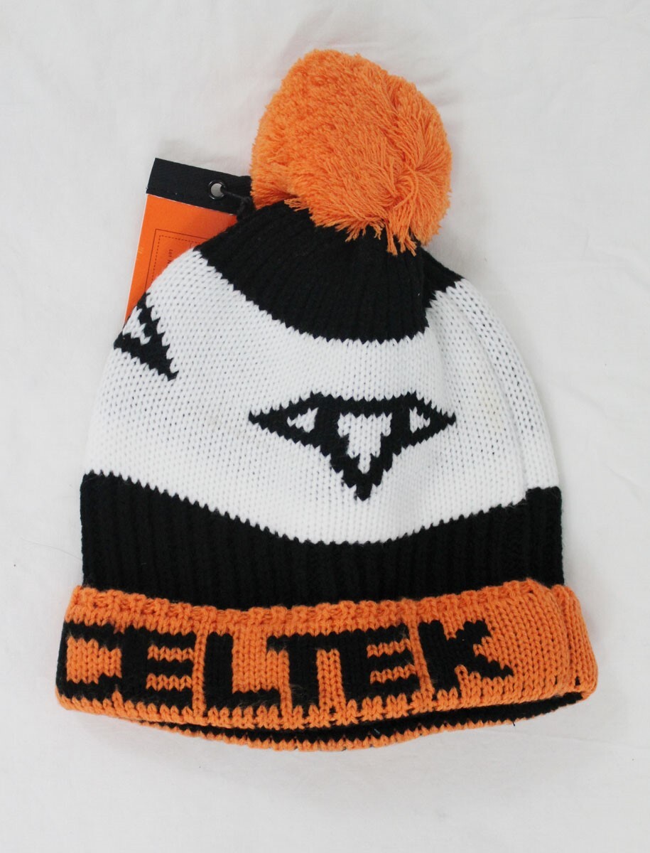 Акриловая мужская шапочка с помпоном и логотипом Celtek Оранжевый Черный Белый