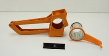 Moulinex Mouli Grater Reibe Orange Made in France Vintage Küchenreibe