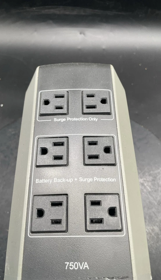 Belkin 750VA F6B750-AVR Uninterruptible Power Supply UPS Backup Surge Protector - Image 2 of 4