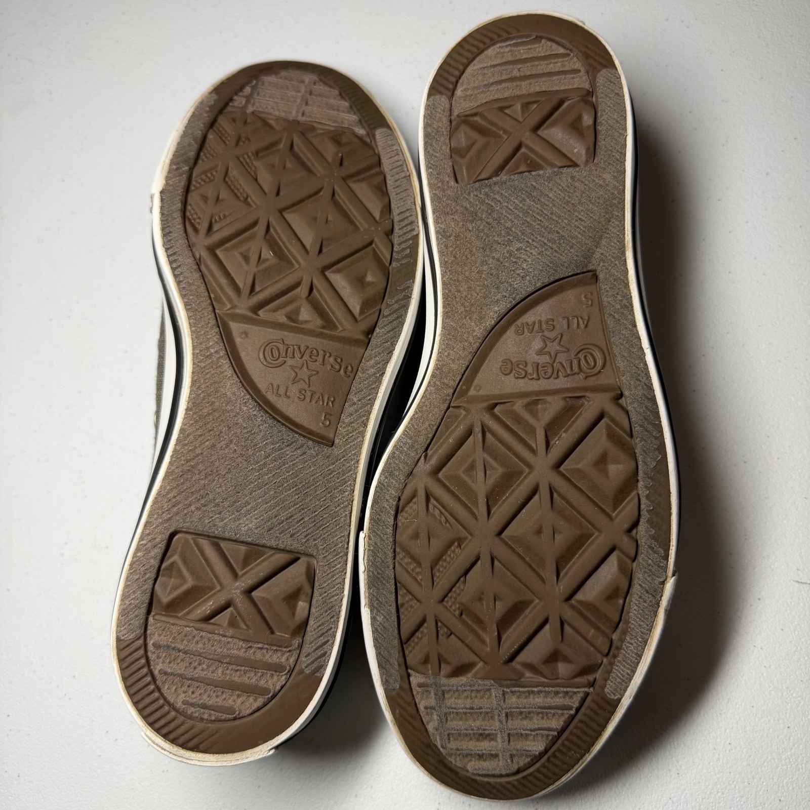 Converse Chuck Taylor All Star Low Top Charcoal Gray Mens Size 5 Womens 7 thumbnail 2