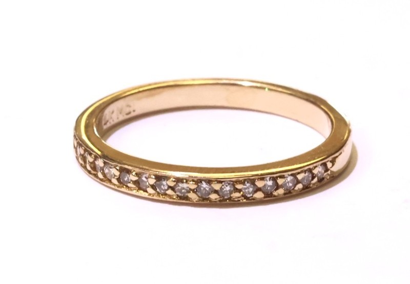 14k Yellow gold .25ct diamond wedding band ring 2.2g estate round Stackable 6.75