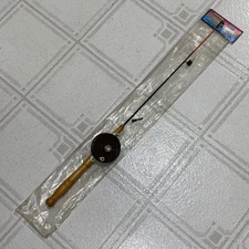 New Vintage HT Enterprises 28” Ice Fishing Pole & Reel PSG-28