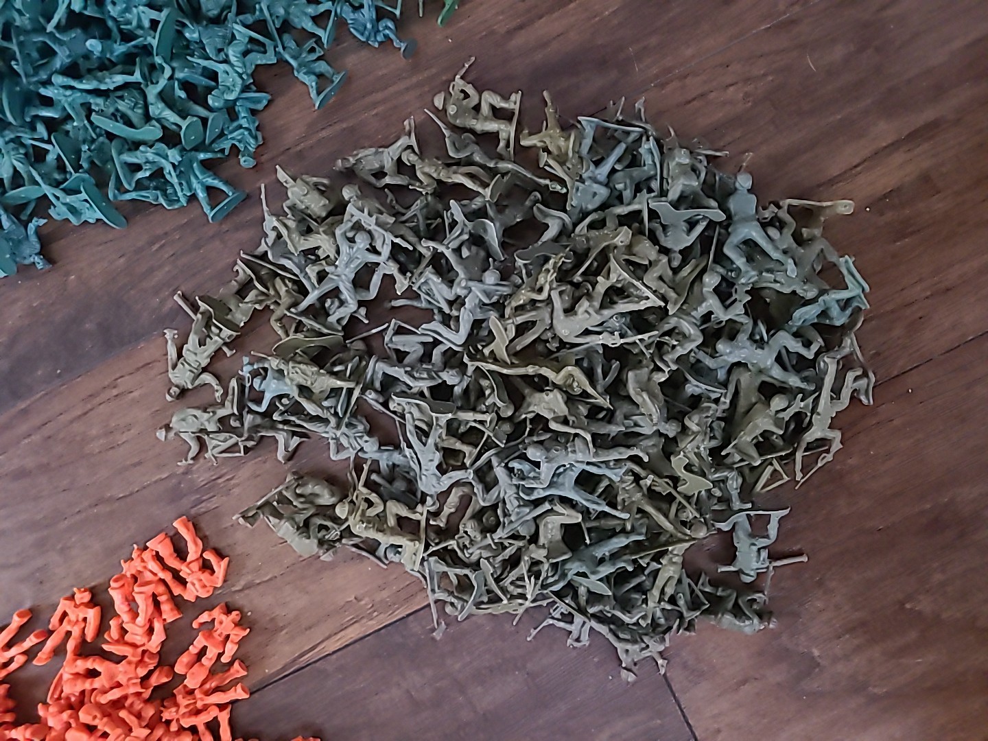  Green Army Man Soldiers Military Combat Figures, Space Aliens, Indians 