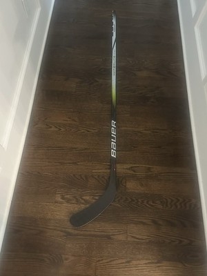 Bauer Hyperlite 2 P92 77 Flex Right-Hand Hockey Stick