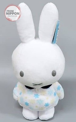 Miffy (weiße Kleidung) Stofftier ''Taito Kuji Honpo Miffy Miffy und warmes Zuh...