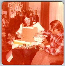 Vtg Color Snapshot Couple Opening Christmas Gifts 1970s