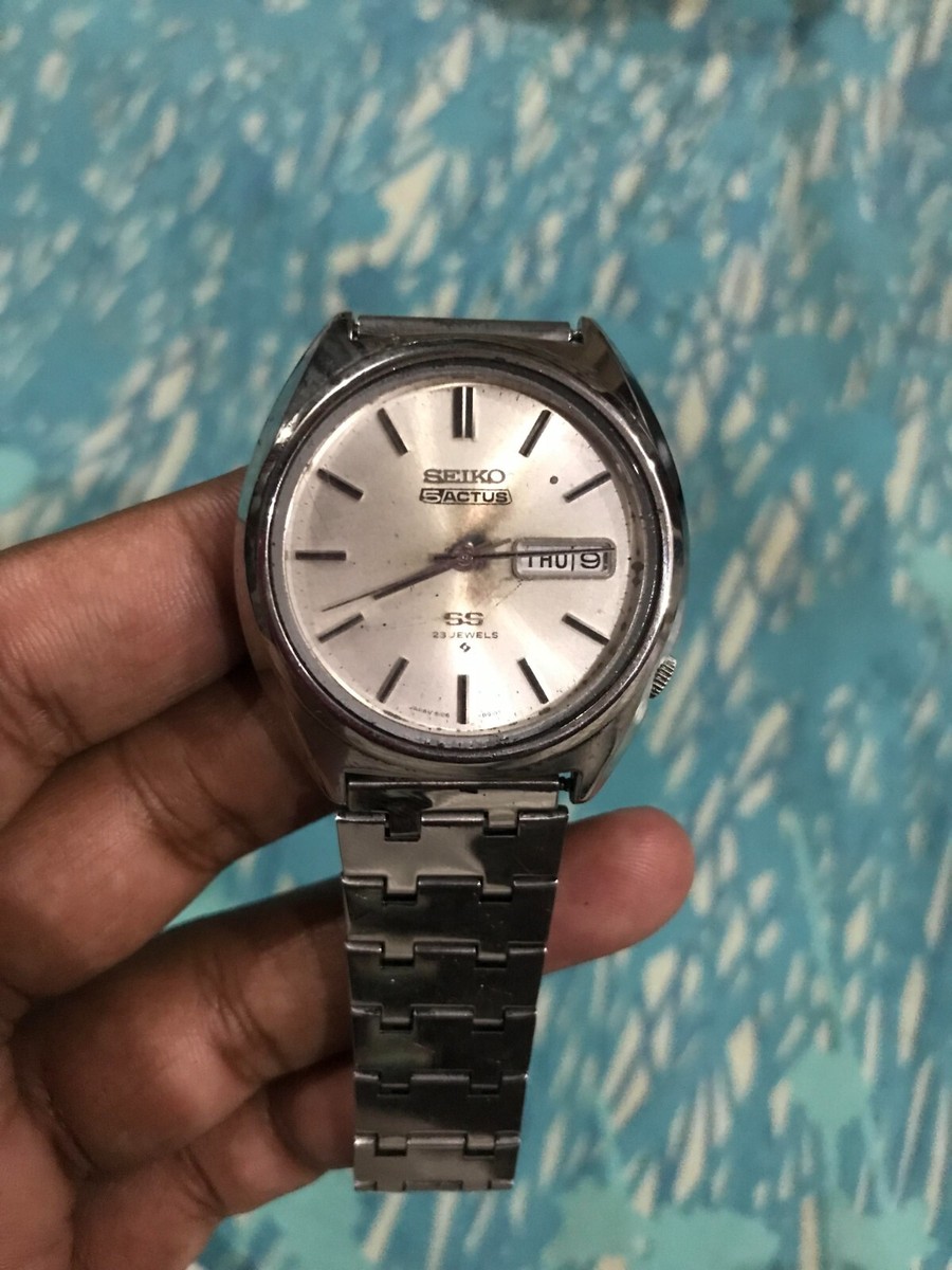 Seiko 5 Actus Vintage Day Date 25 Jewels SS Gray Automatic Seiko 5 Actus Vintage Day Date 25 Jewels SS Gray Automatic