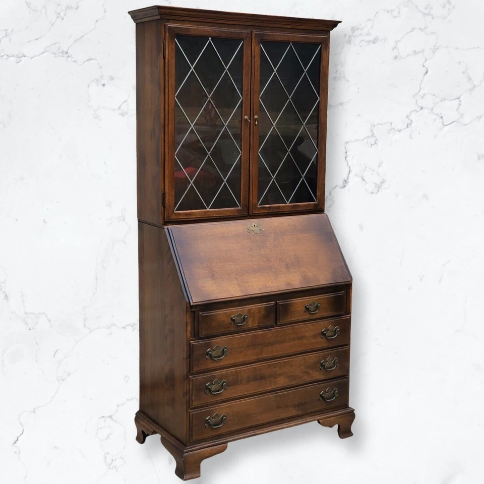 RARO Ethan Allen Heirloom Chippendale Estilo Arce Drop Secretaria Escritorio y Hutch Foto 2 de 4