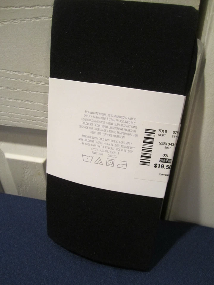 Medias Aeropostale - Negras S/M Foto 3 de 4