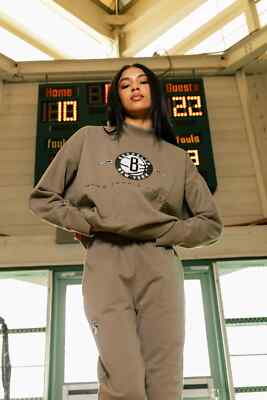 Qore Brooklyn Nets NBA Sweatsuit FRENCH TERRY + VTG CHENILLE PATCHWORK M/L - NWT