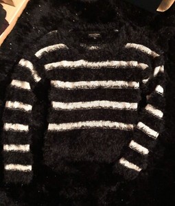 white fluffy jumper womens