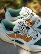 Karhu Fusion 2.0 (lily White/Nugget) Size 10