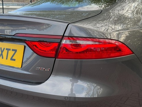 2018 Jaguar XF 2.0d R-Sport Auto Euro 6 (s/s) 4dr SALOON Diesel Automatic - Picture 20 of 20