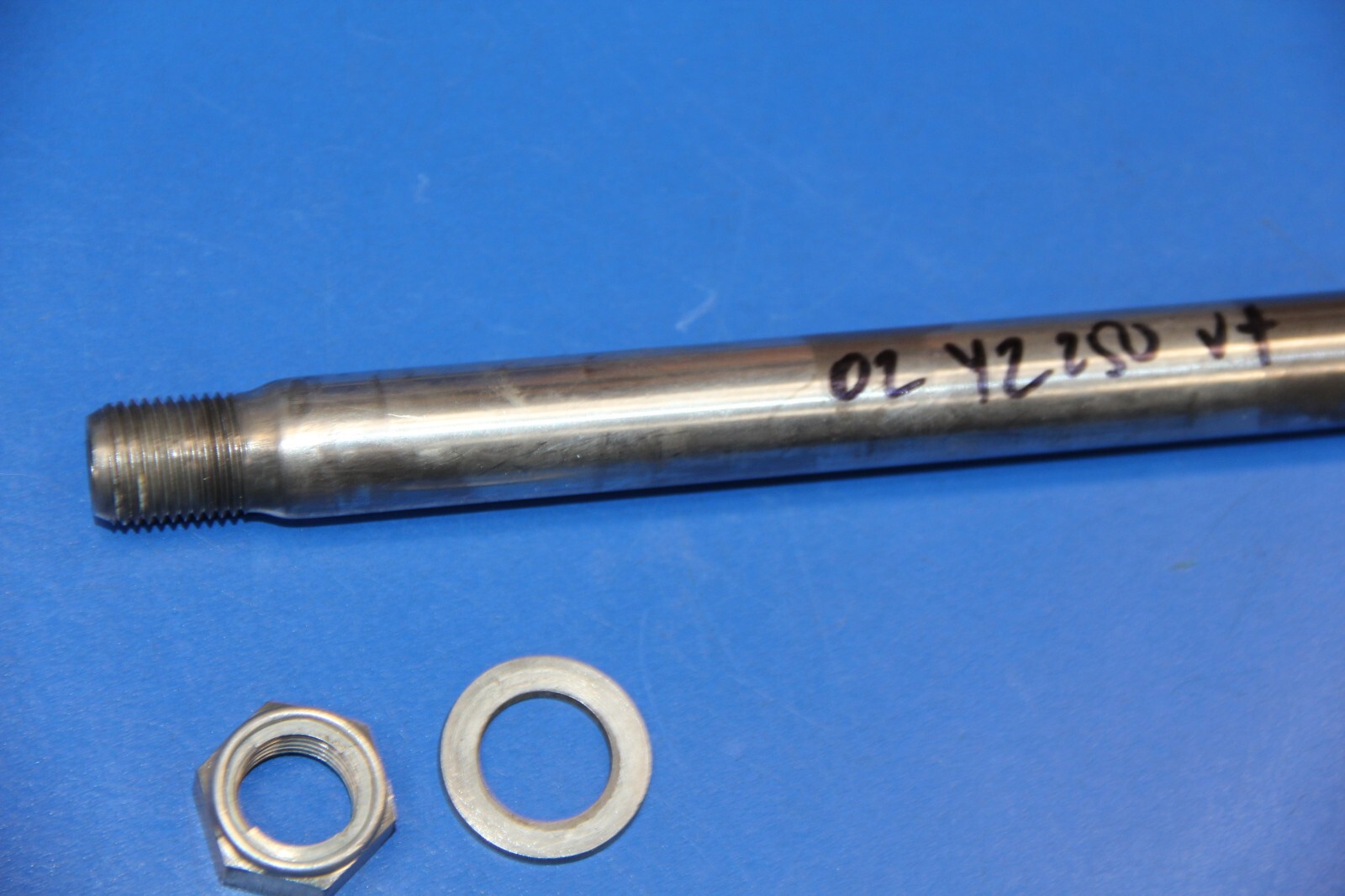 2002 0204 YZ250 YZ125 Swingarm Swing Arm Bolt Shaft Pivot 5NY2214101