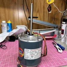 GENTEQ 3735HS  Condenser Fan Motor Stud Mount  3/4 HP, 1,075 RPM 2PRC2 👀 GR8 BY