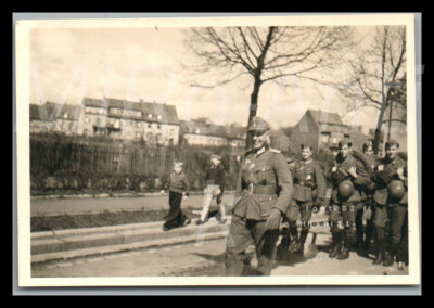 Foto, WK2, 2./Pi.Btl.36, Offz. Helmut Mahr, Kaserslautern 1943; L89L XT