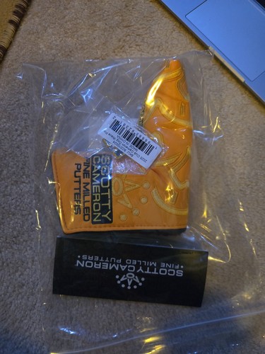 Scotty Cameron 2025 Club Orange Dog Blade Putter HeadCover Bag No Membership