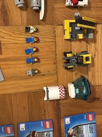 Lego City Cargo Terminal 2013 INComplete RETIRED READ DESC