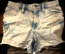 Universal Thread Women's Jean Denim Cut-Off Shorts Bleached Size 6 / 28R