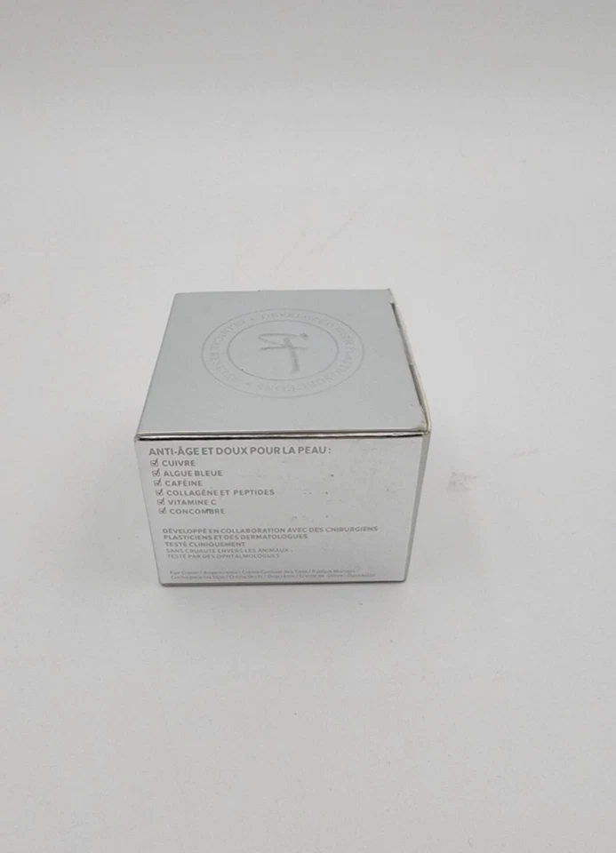 IT COSMETICS ~ CREMA PARA OJOS BYE BYE UNDER EYE ~ 0,5 OZ Foto 2 de 4