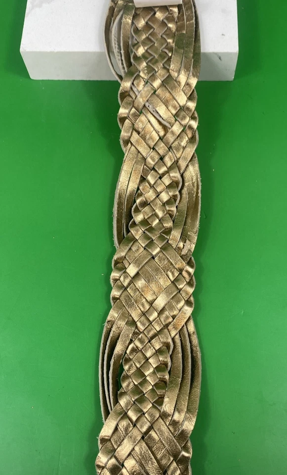 Cinto feminino Michael Kors pele de cobra tamanho grande medidas 44” - Imagem 4 de 4