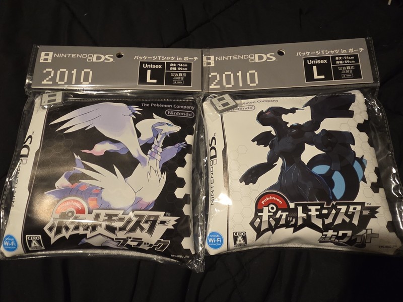 Pokémon Center limited Black and White T-shirt And Pouch set Japan LARGE