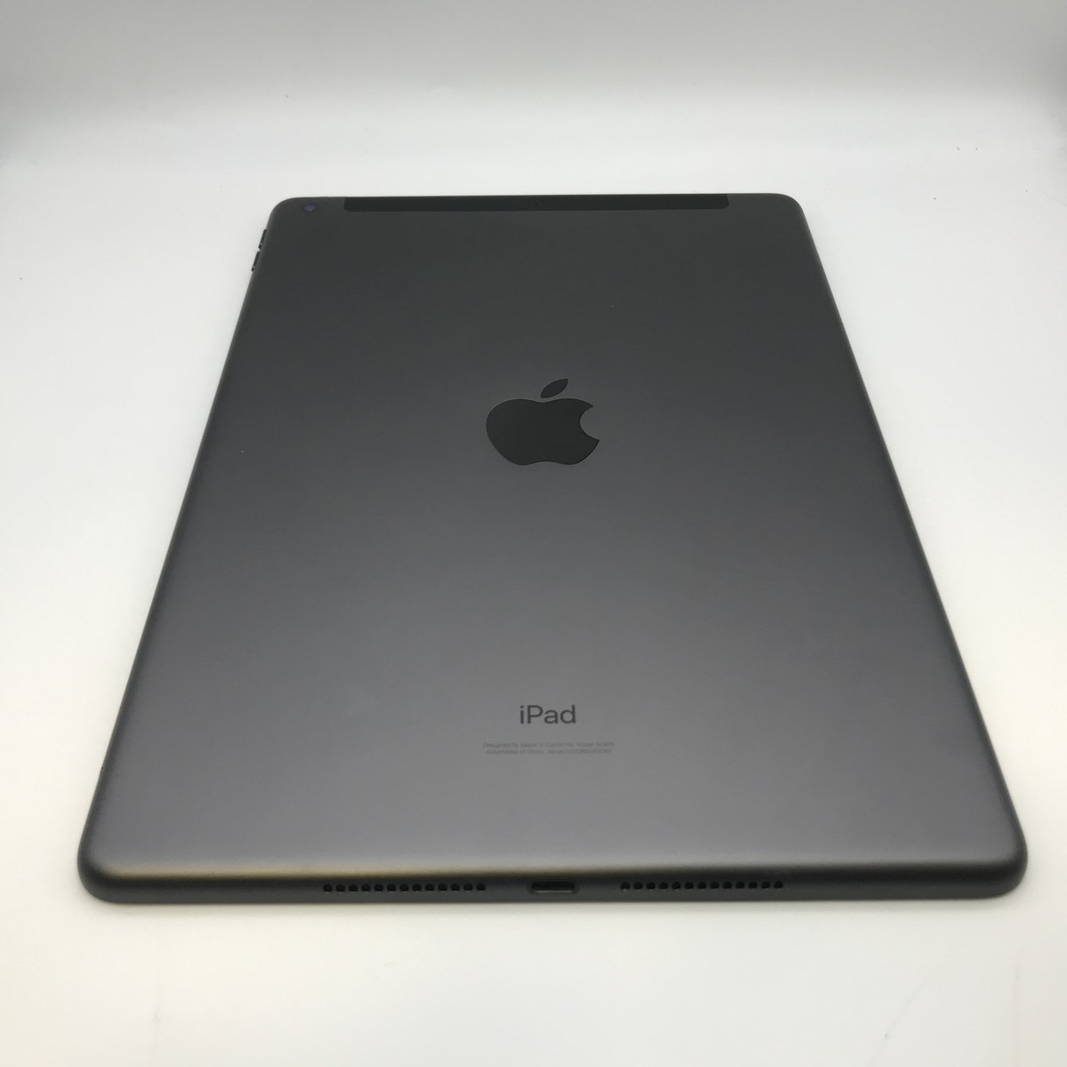 Apple iPad 8th Gen. 128GB Space Gray WiFi + Cellular Very