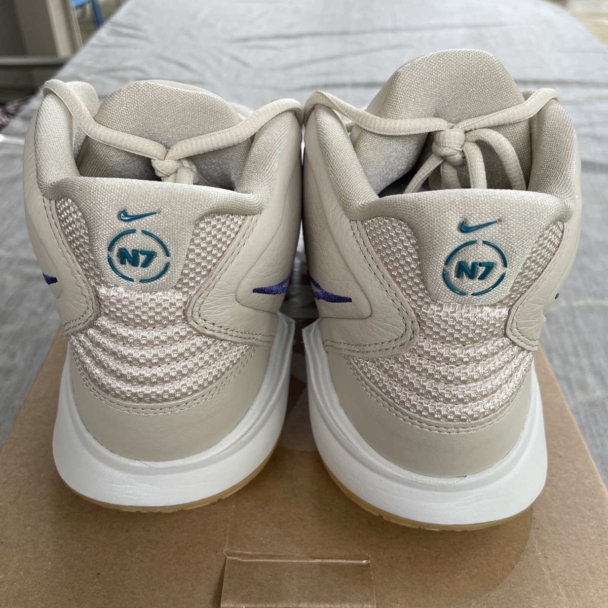 Size Mens 10) Nike Kyrie 8 Infinity N7 Basketball Shoes New DM3255