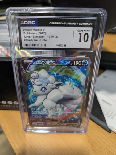 Pokémon TCG Alolan Vulpix v 173/195 Silver Tempest Full Art Holo CGC 10