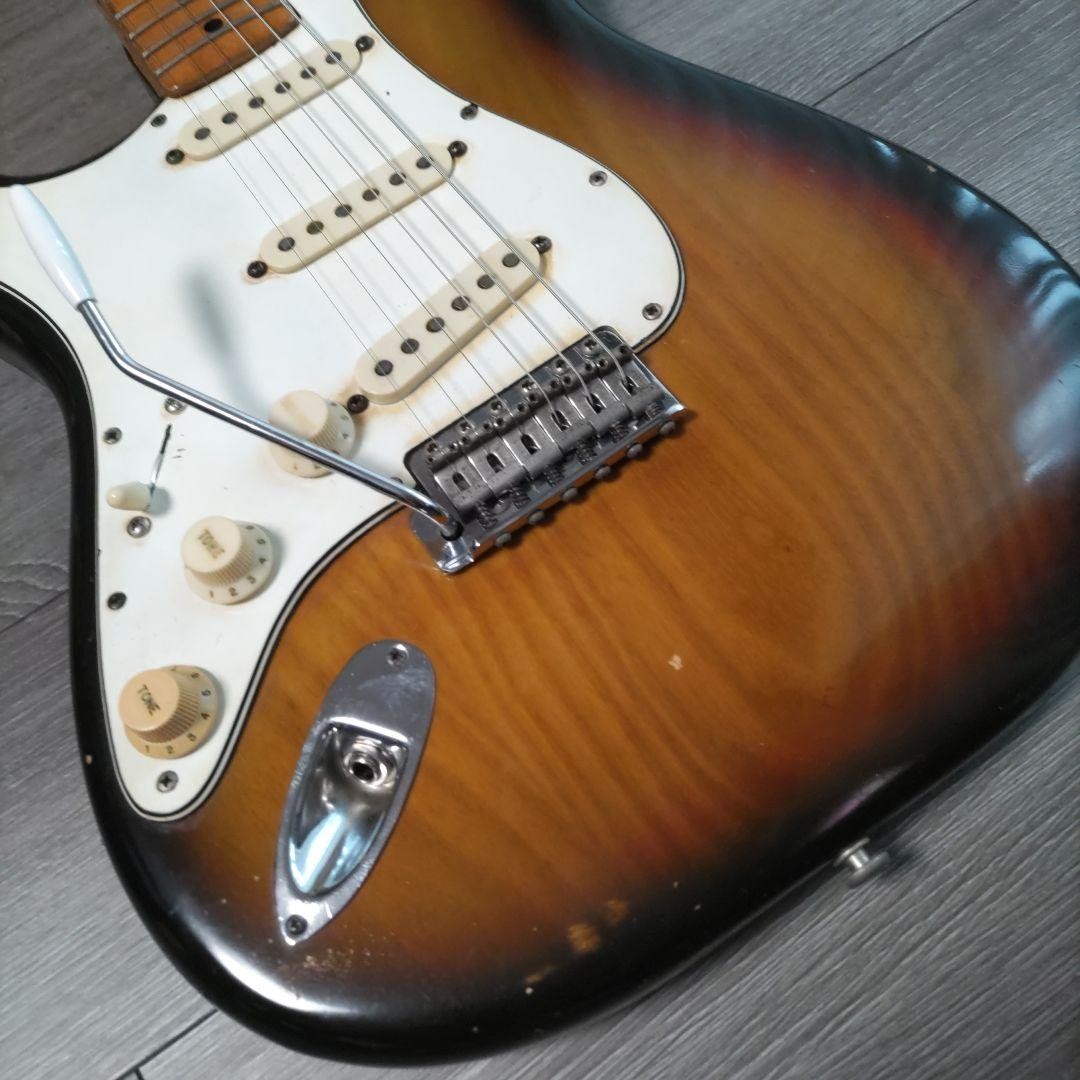ギター　レフティ　Left　Fender　1976 s-l400.jpg