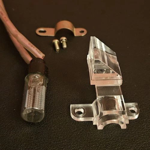 New ListingTechnics SL-1300 For parts Original Strobe - Working