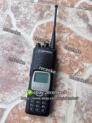 USED 1 PCS   XTS5000 walkie-talkie 800M *yt