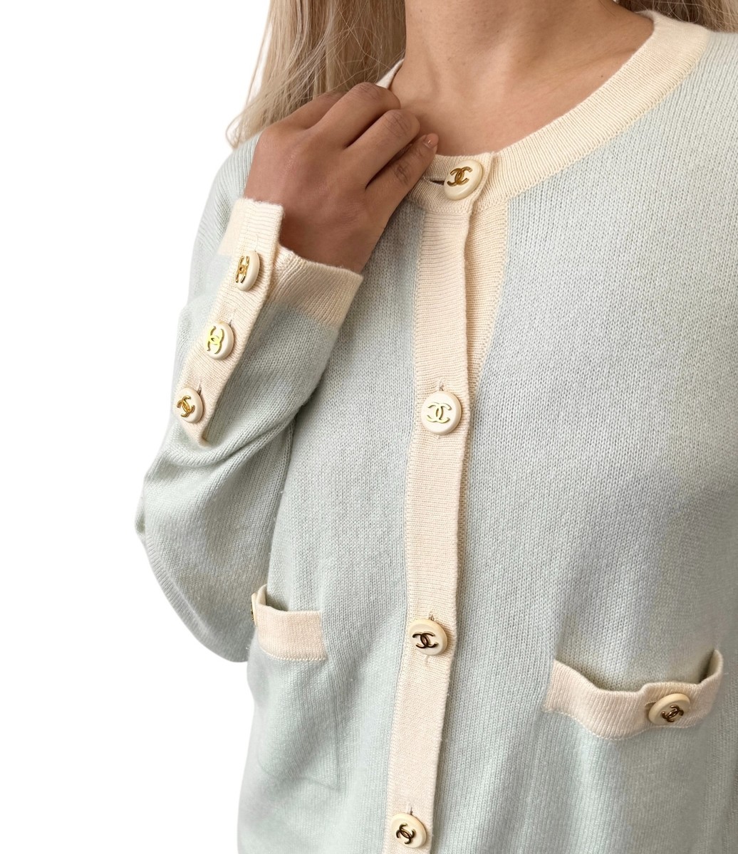 CHANEL Vintage 94C CC Button Trimmed Cashmere Cardigan Knit Top