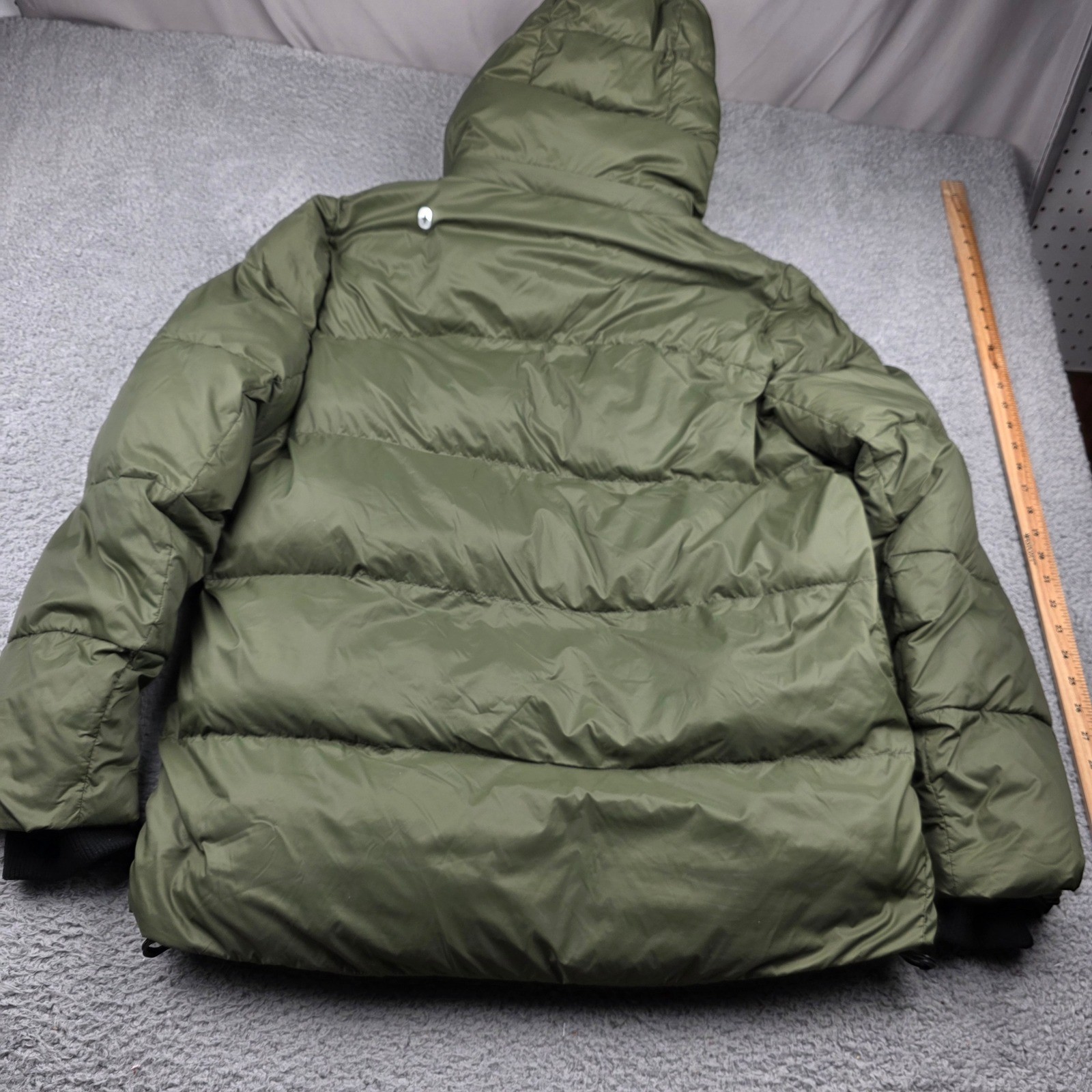 FIGS Men L Olive Green Technical Performance Puffer Jacket Hooded image 9